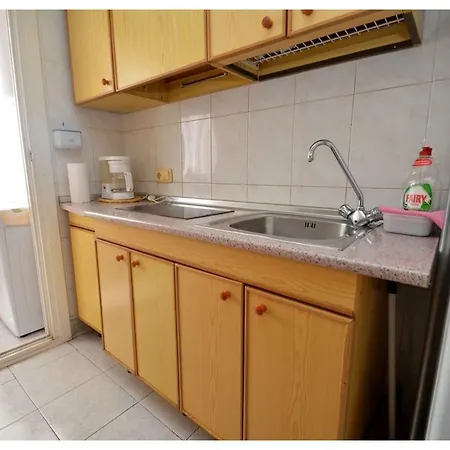 Apartment 16 Authentic House *
